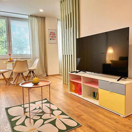 City Apartment I Trenčín Buitenkant foto